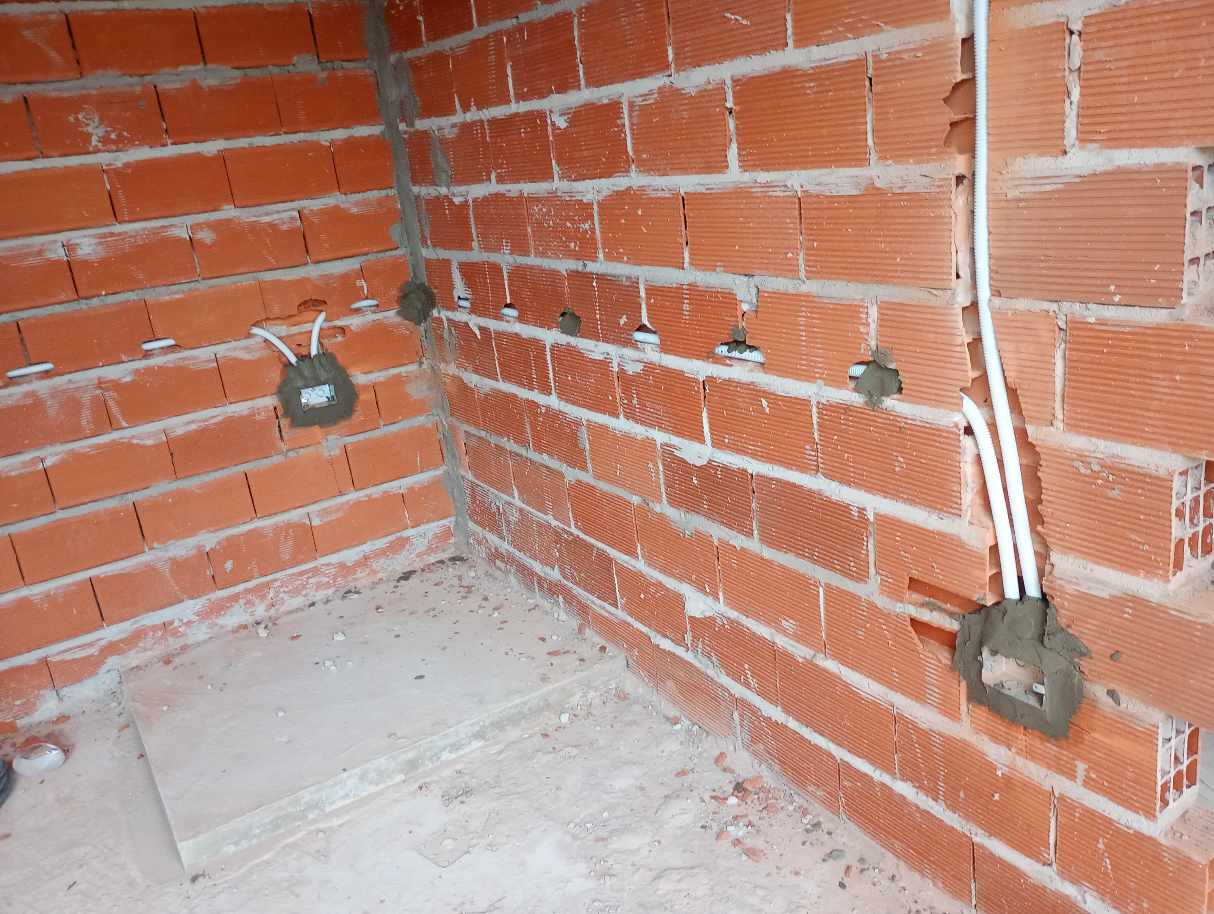 Electricista en Glew  — trabajo 5