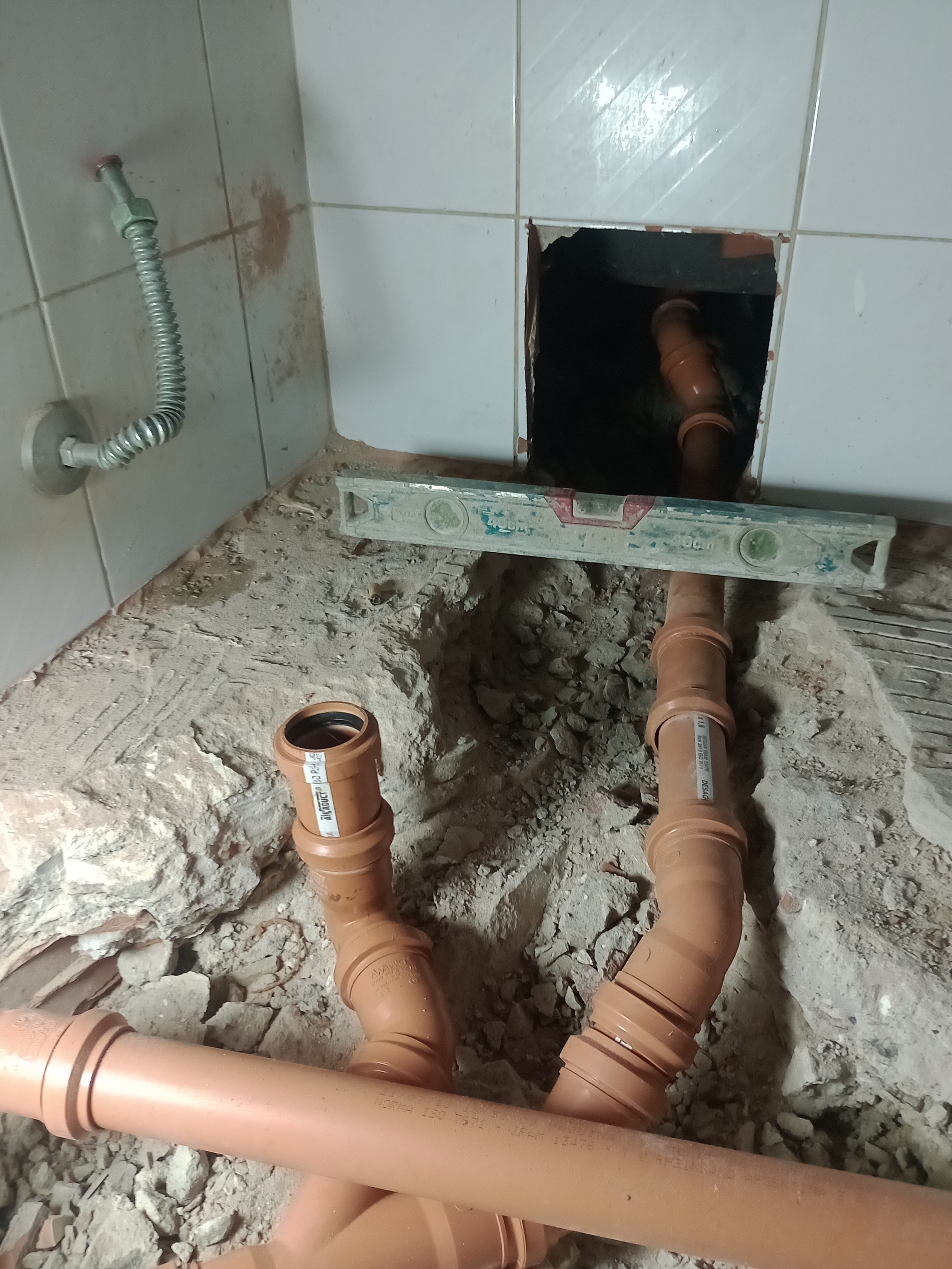 Gasista, Plomero, Pintor, Albañil, Techista, Destapaciones en Villa Devoto — trabajo 4