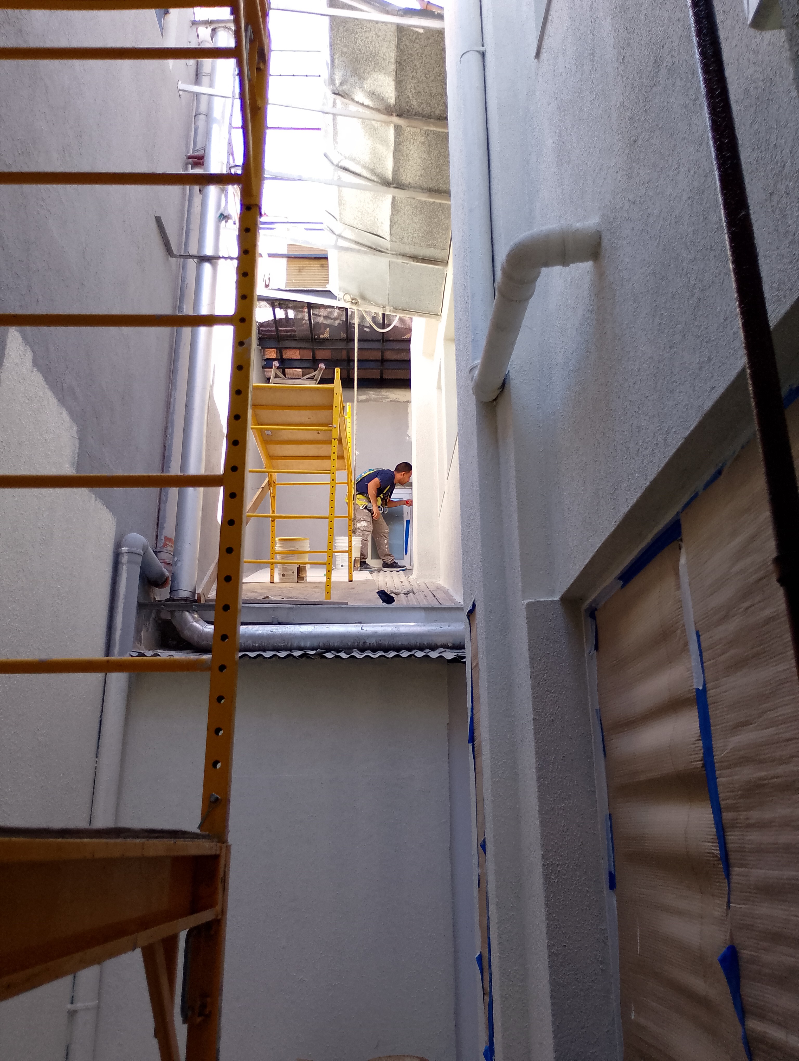 Técnico electricista del hogar, Albañil, Herrero, Plomero en Argentina — trabajo 2