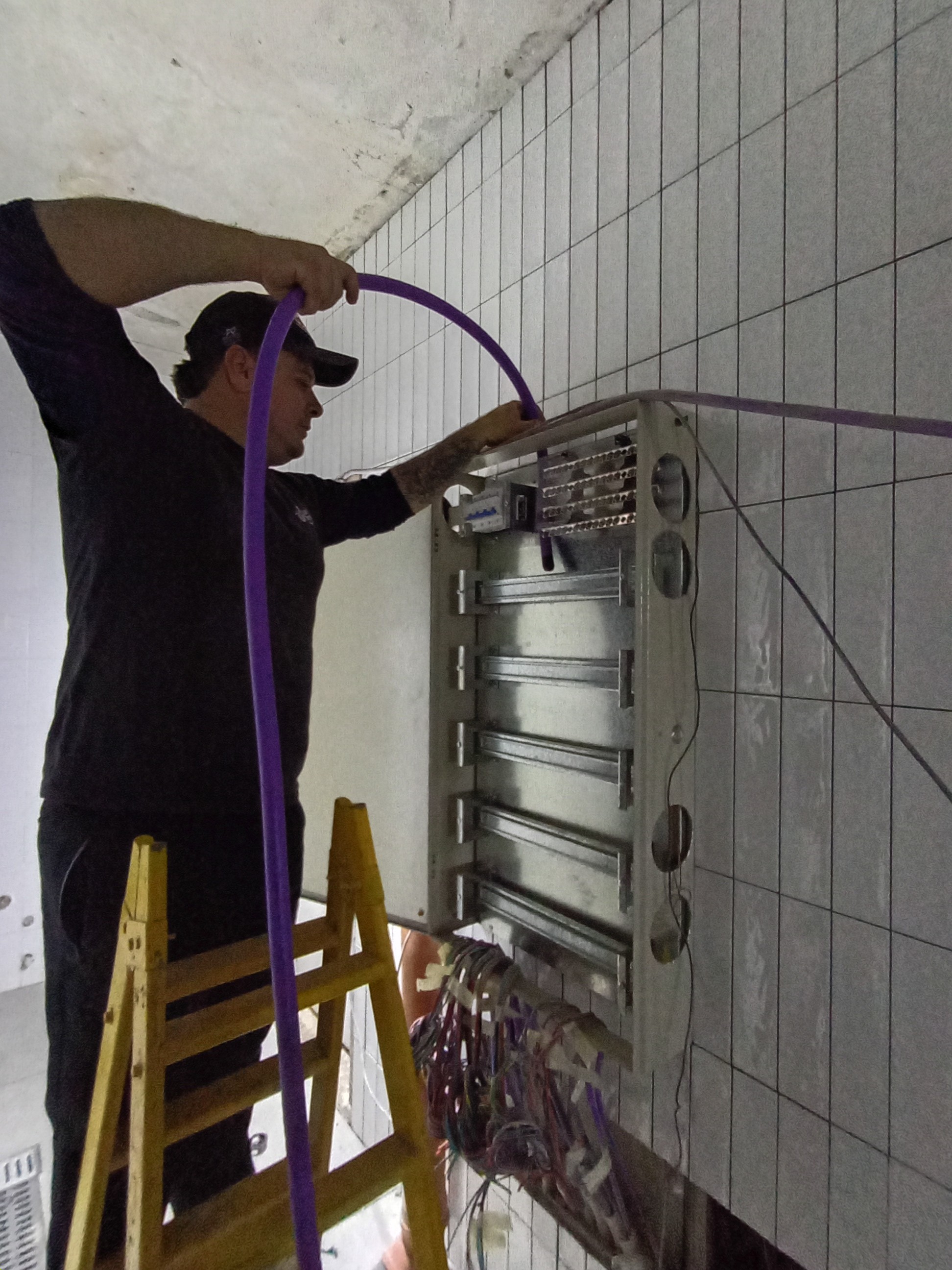 Técnico electricista del hogar, Electricista, Instalador de cámaras, Mantenimiento del hogar en Palermo Hollywood — trabajo 1