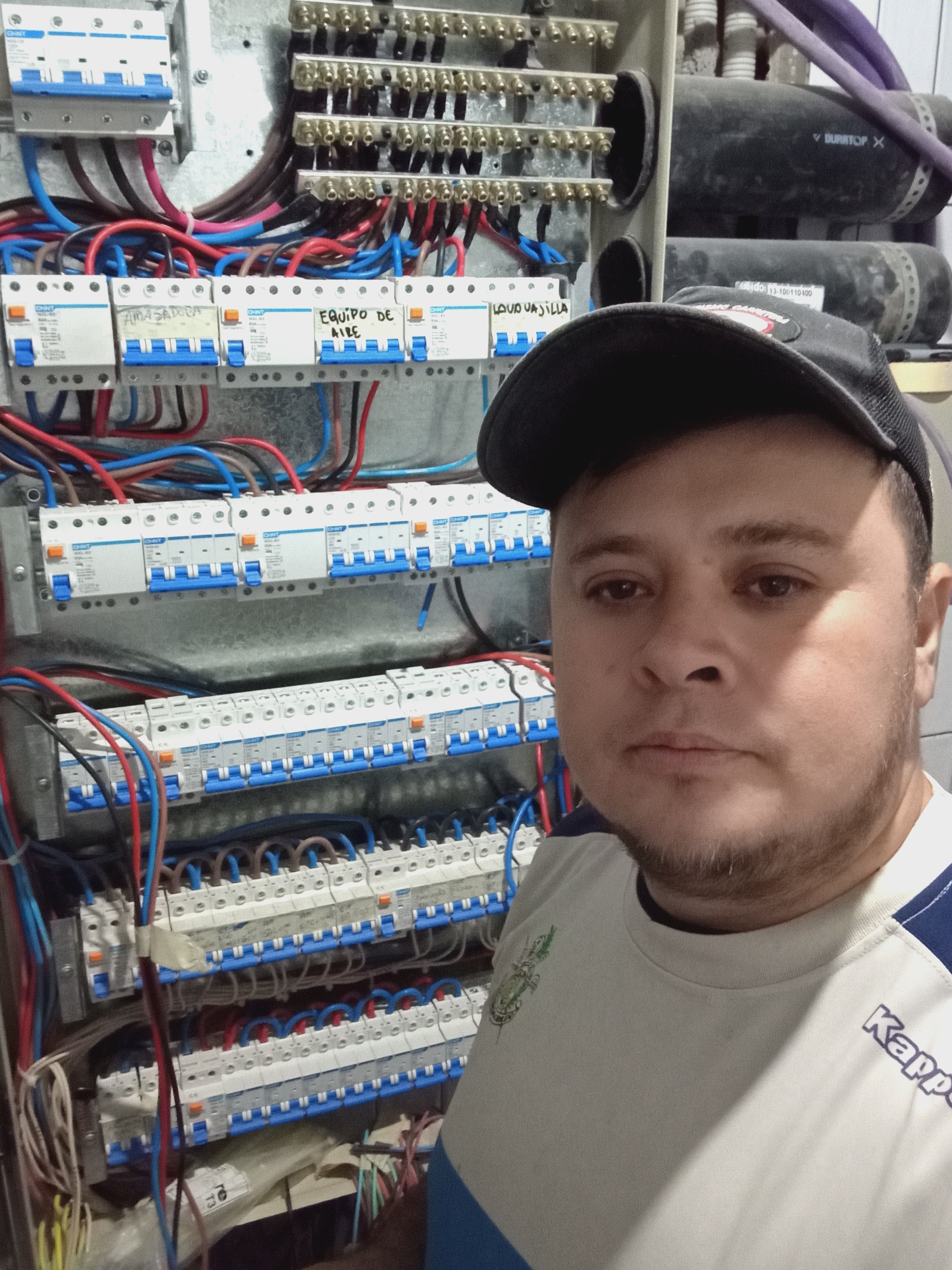 Técnico electricista del hogar, Electricista, Instalador de cámaras, Mantenimiento del hogar en Palermo Hollywood — trabajo 5