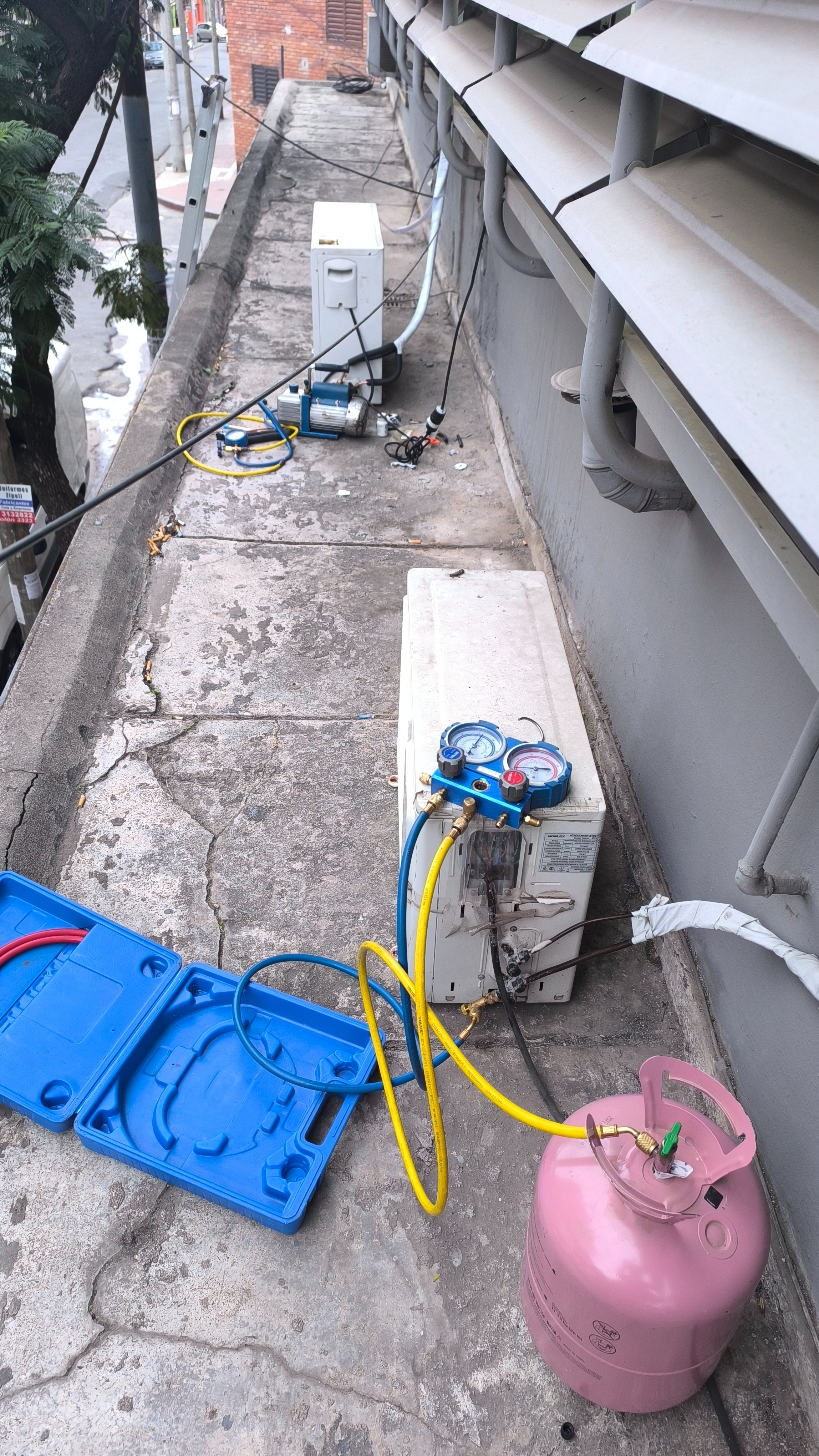 Electricista, Instalador de aire acondicionado, Técnico en refrigeración, Técnico en lavarropas, Técnico en heladeras, Técnico en termotanques, Técnico electricista del hogar, Mantenimiento del hogar, Mantenimiento de oficinas en CORDOBA (5000) — trabajo 2
