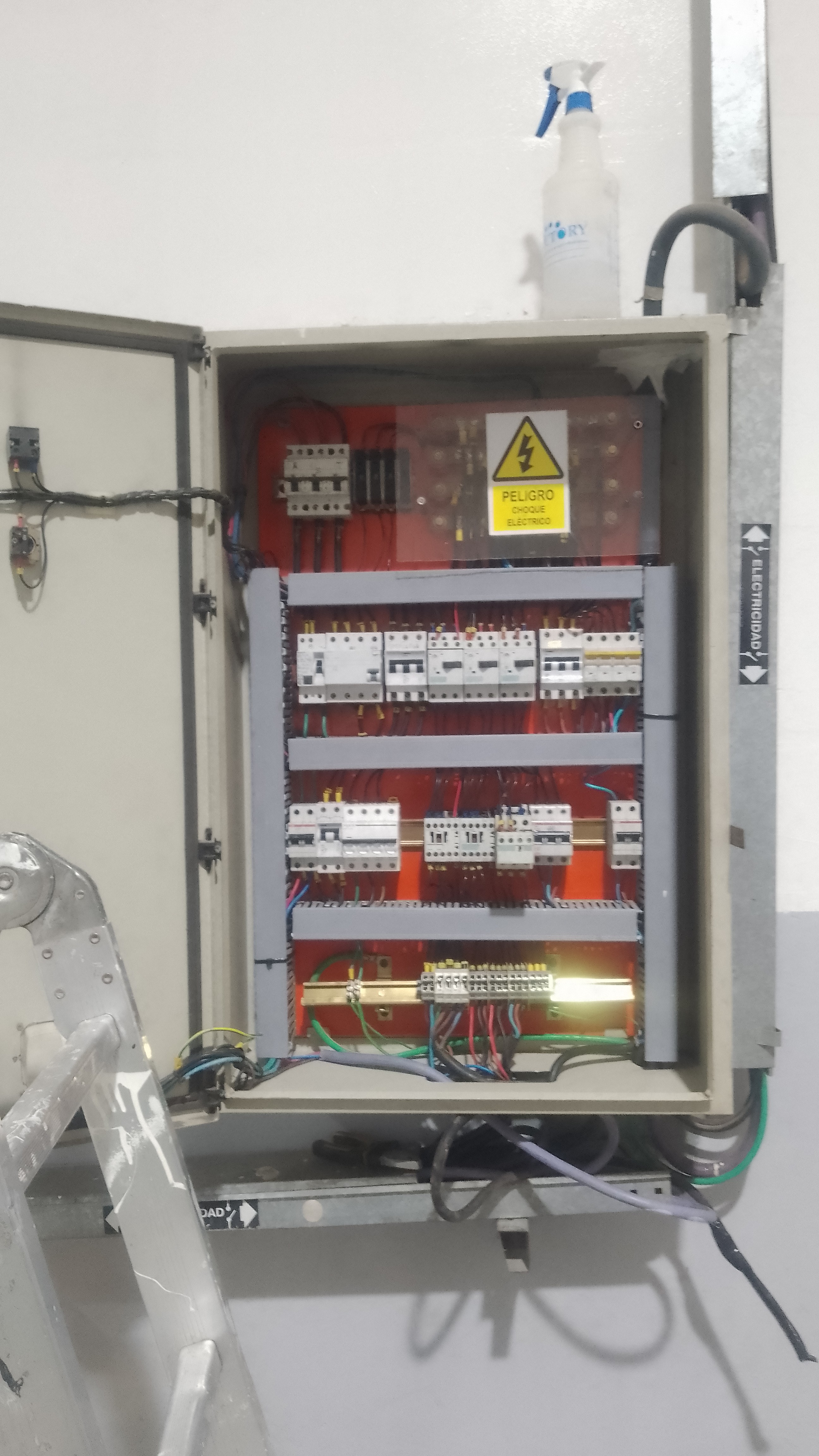Electricista en Ituzaingó — trabajo 5