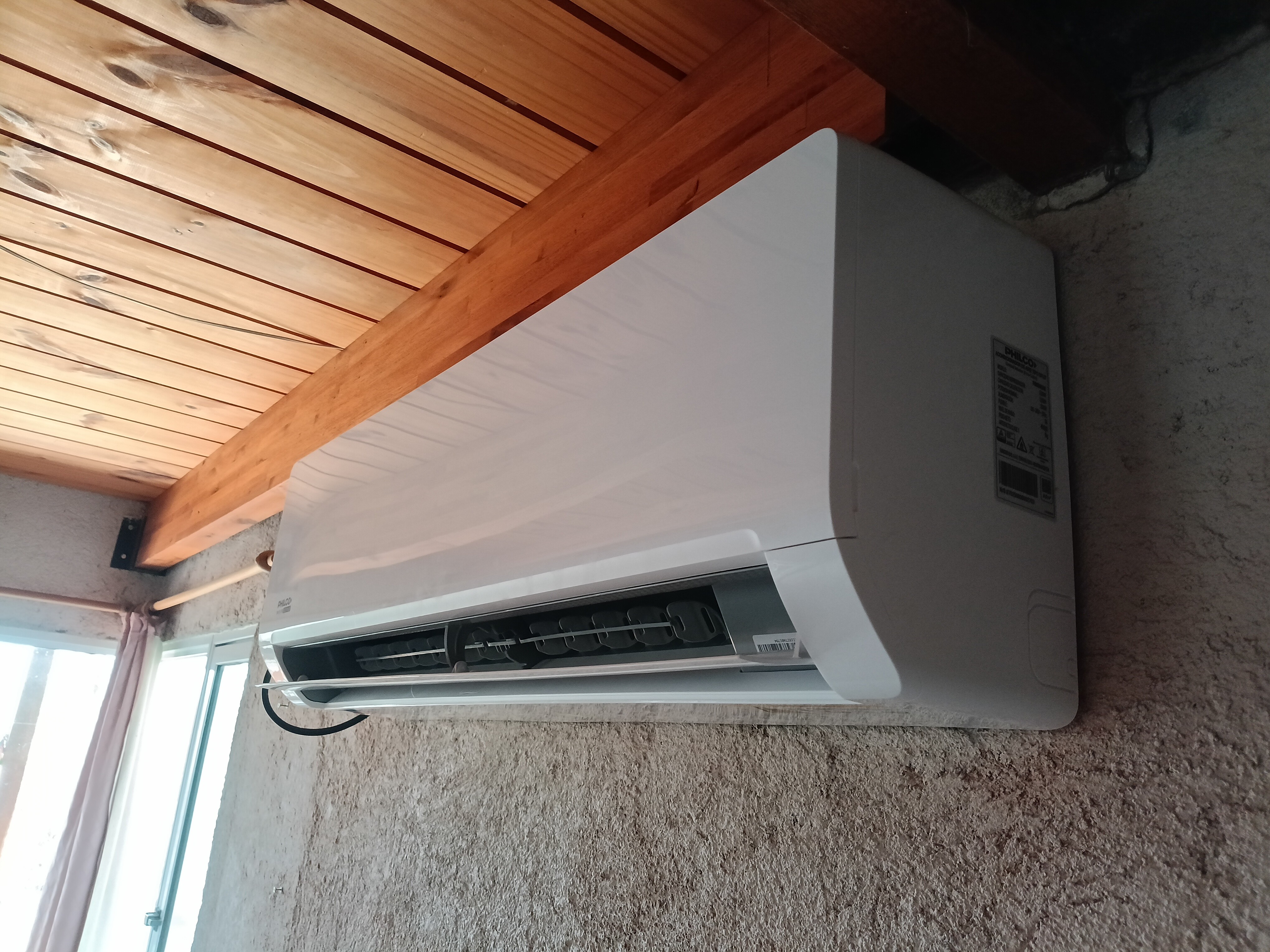 Electricista, Técnico electricista del hogar, Técnico en refrigeración, Instalador de aire acondicionado, Instalador de cámaras en Córdoba — trabajo 4