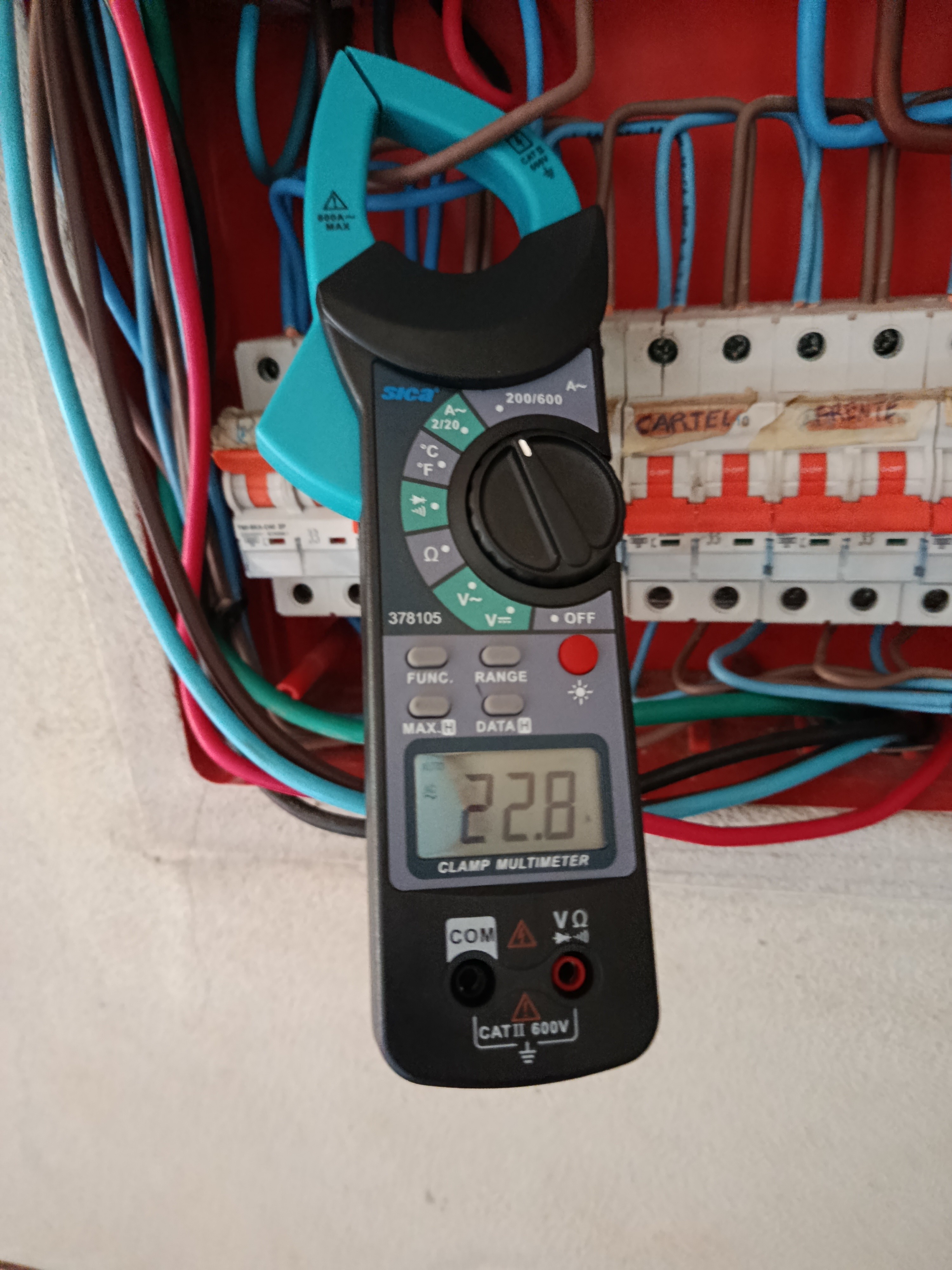 Electricista en Rosario — trabajo 2