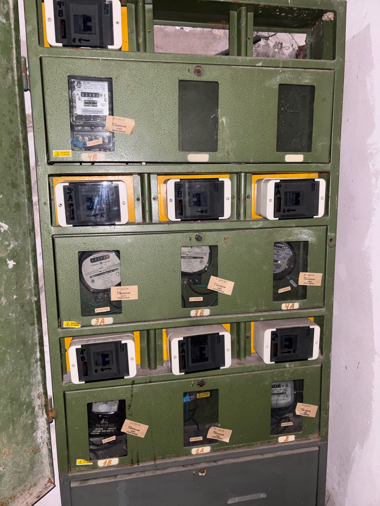 Electricista en Burzaco — trabajo 3