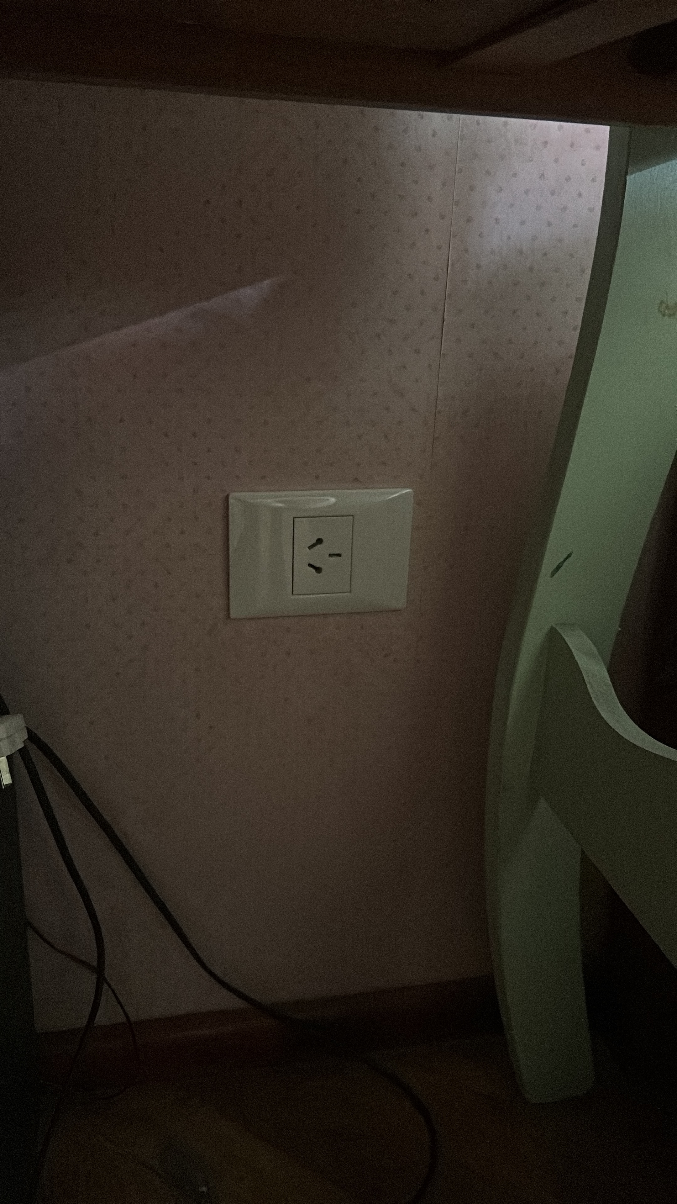 Electricista, Armado de muebles, Reparaciones generales, Mantenimiento del hogar, Colocación de cortinas / barrales, Mantenimiento de oficinas en Belgrano — trabajo 5