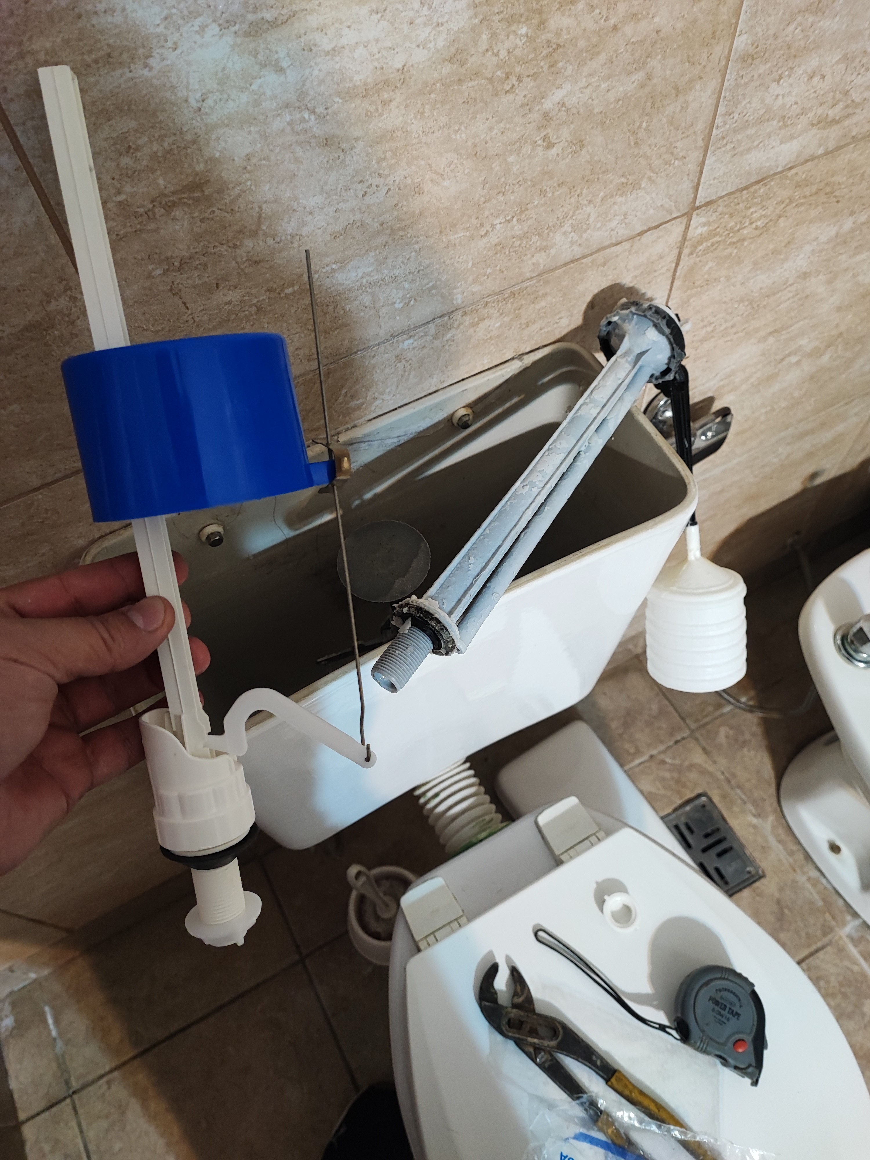 Plomero, Electricista, Instalador de aire acondicionado en Argentina — trabajo 1